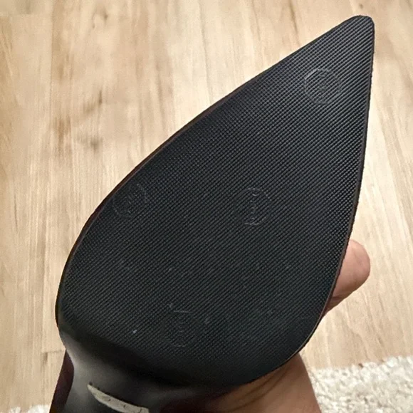 Stuart Weitzman Burgundy Heels - Picture 16 of 16